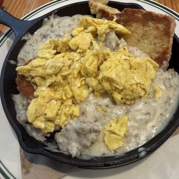 Fiddleheads Cafe - Biscuits and gravy - Sandwiches Near Me - Hancock, New Hampshire