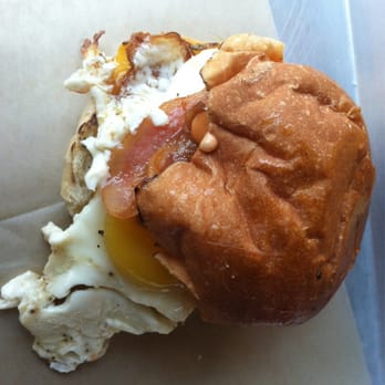 Lincoln Station - Ultimate egg sandwich - Coffee & Tea Near Me - Brooklyn, New York Lincoln Station - Ultimate egg sandwich - Coffee & Tea Near Me - Brooklyn, New York