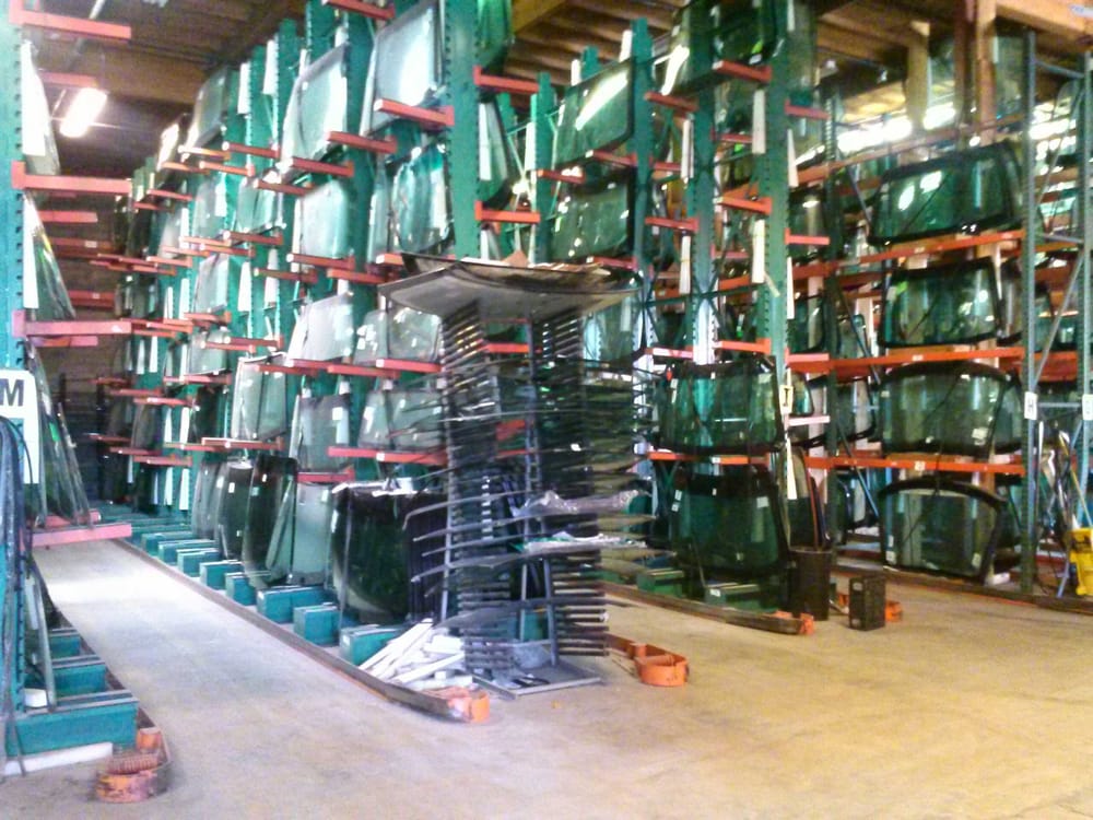 BEST FOR LESS AUTO GLASS Updated September 2024 12 Photos 4001