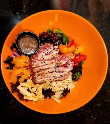 At Elm St Grill by null
