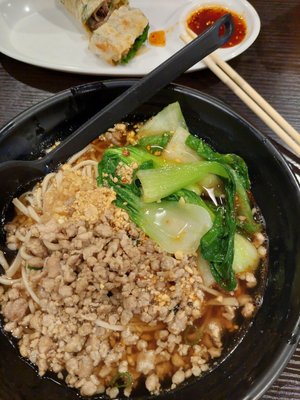 Fun Noodle Bar by null