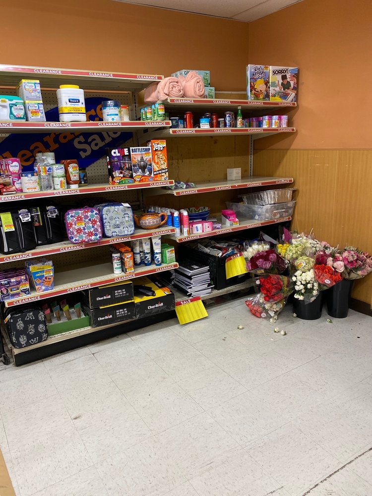 DILLON STORES Updated June 2024 2815 SW 29th St, Topeka, Kansas