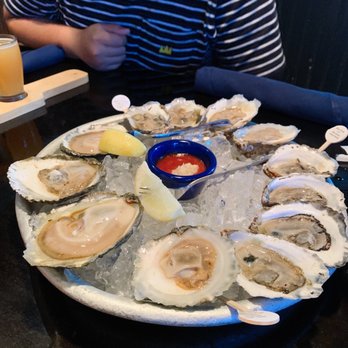 Ford's Fish Shack - Ashburn - Oysters were perfect! - Seafood Near Me - Ashburn, Virginia
