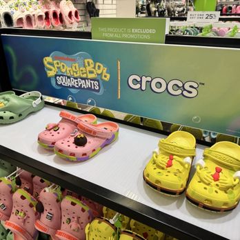 Crocs - Shoe Stores Near Me - Norfolk, Virginia