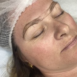 A little brow mapping outline "before and after" for ya. :D