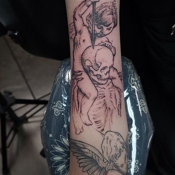 The Clever Hand Tattoo - Tattoo Near Me - Montclair, California The Clever Hand Tattoo - Tattoo Near Me - Montclair, California