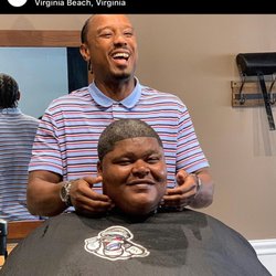 Topline Cuts Barbershop - Sit in his chair you wont be disappointed!