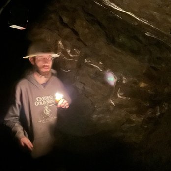Crystal Gold Mine - Mining by candlelight - Tours Near Me - Kellogg, Idaho