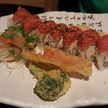 SUSHIRAW - Spicy tuna with tempura shrimp - Japanese Near Me - Granada Hills, California
