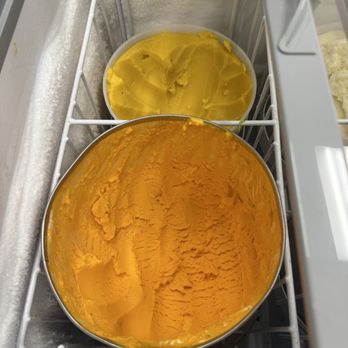 Ben Scoops - Mango Sorbet and Cantaloupe Ice Cream is super delish! - Ice Cream & Frozen Yogurt Near Me - Torrance, California Ben Scoops - Mango Sorbet and Cantaloupe Ice Cream is super delish! - Ice Cream & Frozen Yogurt Near Me - Torrance, California