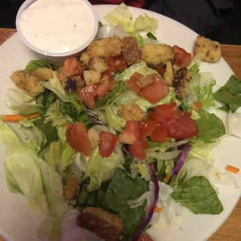 Texas Roadhouse - House Salad - Barbeque Near Me - Louisville, Kentucky