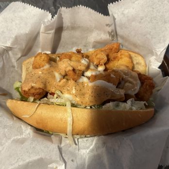 King Cajun Crawfish - 6-inch Shrimp Po Boy! Added the two sauces on the side that they provide for you. - Cajun/Creole Near Me - Orlando, Florida King Cajun Crawfish - 6-inch Shrimp Po Boy! Added the two sauces on the side that they provide for you. - Cajun/Creole Near Me - Orlando, Florida