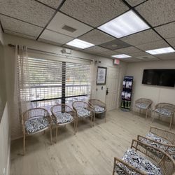 Quartell Chiropractic - Reception Area