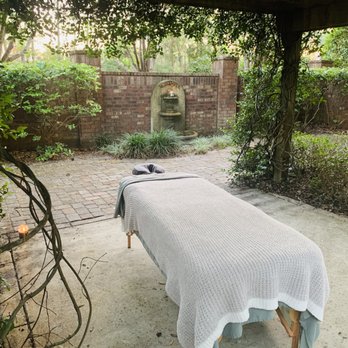 ANARA Wellness Studio - Www.AnaraEmeraldCoast.com - Massage Near Me - Destin, Florida