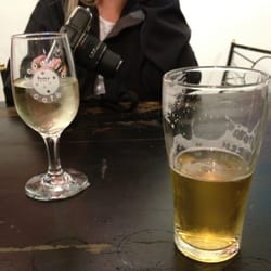 Republic Bar & Cafe