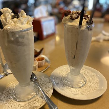 Moo Creamery - Shakes!! - Burgers Near Me - Bakersfield, California Moo Creamery - Shakes!! - Burgers Near Me - Bakersfield, California