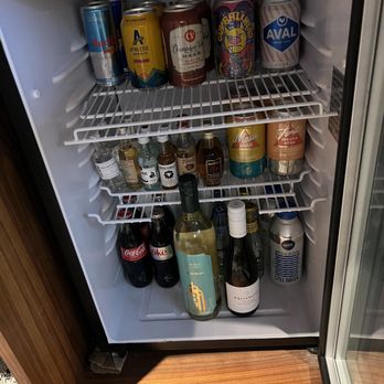 Bottleworks Hotel - Mini Bar - Hotels Near Me - Indianapolis, Indiana