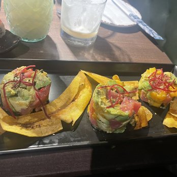 Thrive - Takes Two To Mango - Cocktail Bars Near Me - Orlando, Florida Thrive - Takes Two To Mango - Cocktail Bars Near Me - Orlando, Florida