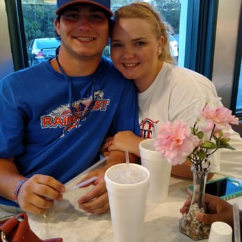 Burky's Grill - Happy Customers!!! - Burgers Near Me - Myrtle Beach, South Carolina