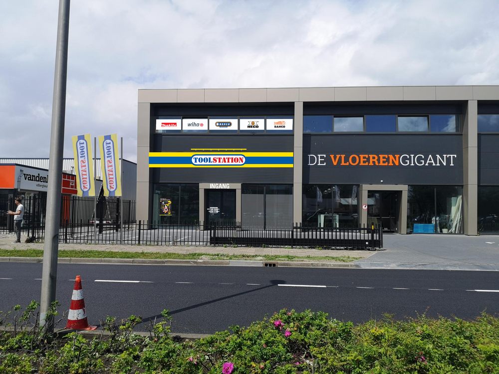 TOOLSTATION HELLEVOETSLUIS Updated June 2024 Nijverheidsweg 17