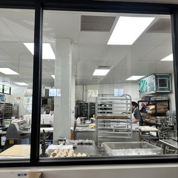 Honolulu Coffee - Where they make the pastries - Bakeries Near Me - Honolulu, Hawaii