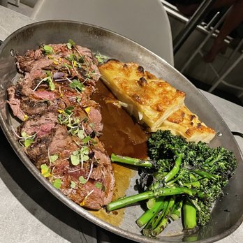 Pescado - CHATEAUBRIAND CENTER CUT TENDERLOIN, ROASTED SEASONAL VEGETABLES, DAUPHINOISE POTATOES, COGNAC DEMI - American Near Me - Rosemary Beach, Florida