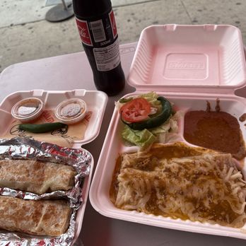 Burritos La Palma - Deshebrada burritos (left) and Platillo Especial (right) - Mexican Near Me - Los Angeles, California Burritos La Palma - Deshebrada burritos (left) and Platillo Especial (right) - Mexican Near Me - Los Angeles, California