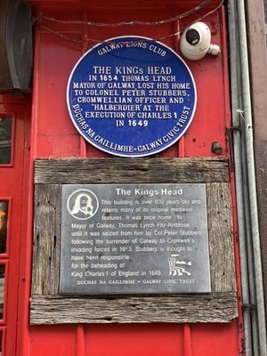 The Kings Head by null