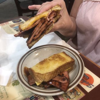 Old Hickory Bar-B-Que - Bologna sandwich, it has their rub and bbq sauce on it and it was excellent! - Barbeque Near Me - Owensboro, Kentucky Old Hickory Bar-B-Que - Bologna sandwich, it has their rub and bbq sauce on it and it was excellent! - Barbeque Near Me - Owensboro, Kentucky