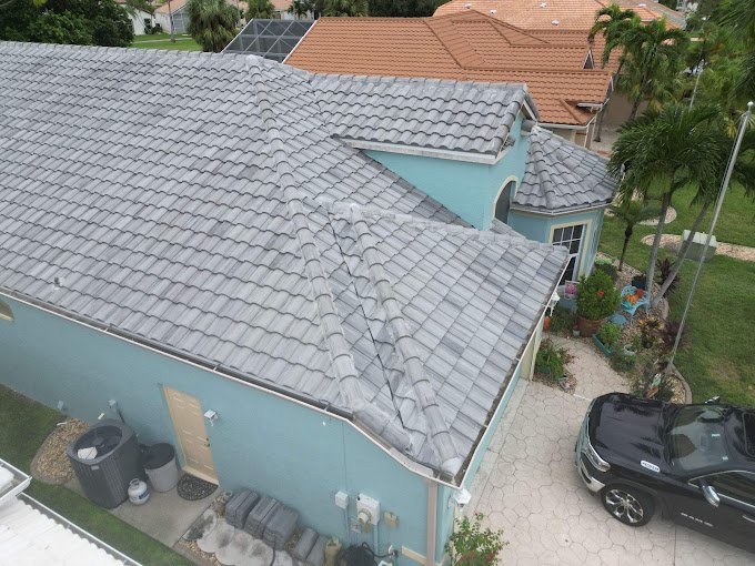 Slide of Blue Dog Roofing & Construction