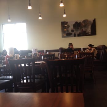 Pho Van Vietnamese Noodle House - Dining area - Vietnamese Near Me - Calgary, Alberta Pho Van Vietnamese Noodle House - Dining area - Vietnamese Near Me - Calgary, Alberta