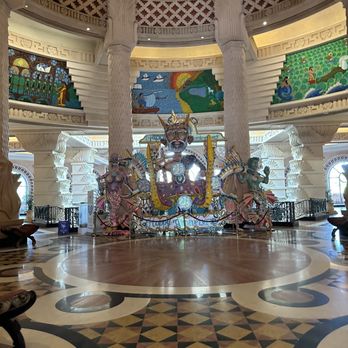 Atlantis Paradise Island - Atlantis Royal Lobby - Resorts Near Me - Greenbank, Florida