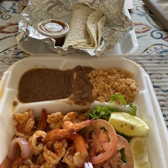 El Cochinito Contento - Garlic shrimp plate with corn tortillas. - Mexican Near Me - Fresno, California