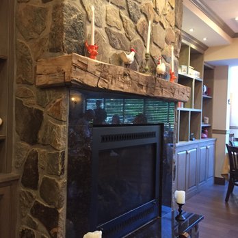 Barn Door Restaurant - Fireplace - Bars Near Me - Ridgefield, Connecticut Barn Door Restaurant - Fireplace - Bars Near Me - Ridgefield, Connecticut