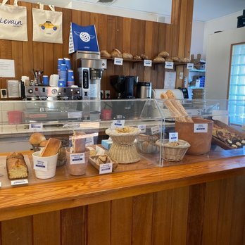 Levain Bakery - Wainscott, New York - Bakeries Near Me - Wainscott, New York