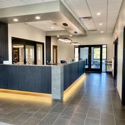 McKnight Oral, Maxillofacial & Dental Implant Surgery - Oral surgery center in St. Charles IL