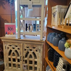 Kirkland's - Furniture items.