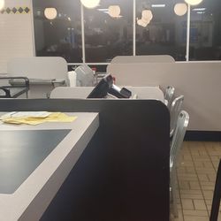 Waffle House - Not much space in here, suggest you arrive odd hours.