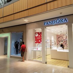 3:16 Collection - 316 reasons not to shop here