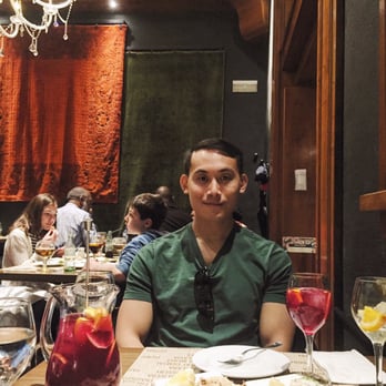 Ciutat Comtal - Tapas (calamari, squid, and scallops) and half pitcher sangria. - Tapas Bars Near Me - Barcelona, B Ciutat Comtal - Tapas (calamari, squid, and scallops) and half pitcher sangria. - Tapas Bars Near Me - Barcelona, B