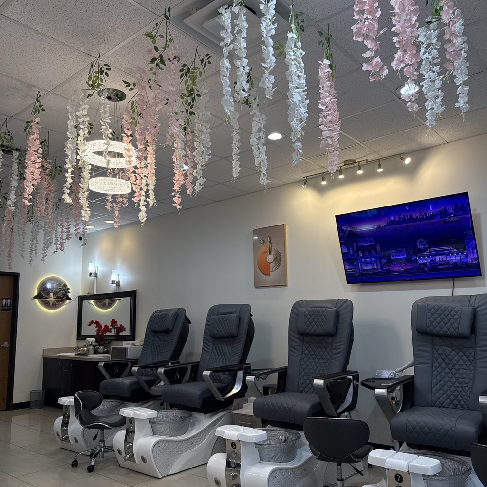 Modern Nail - pedicure thrones - Nail Salons Near Me - Austin, Texas Modern Nail - pedicure thrones - Nail Salons Near Me - Austin, Texas