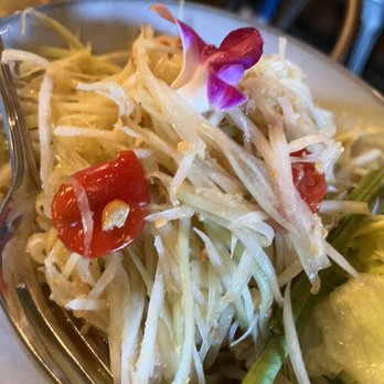 Saranrom Thai - Papaya Salad (contains DRIED SHRIMP) - Thai Near Me - Elmhurst, New York