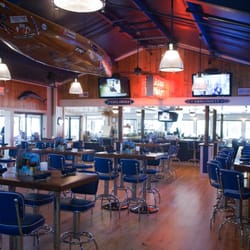 Skull Creek Boathouse