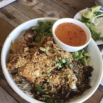 Vietnam Bistro - B4 - Vietnamese Near Me - Chico, California Vietnam Bistro - B4 - Vietnamese Near Me - Chico, California