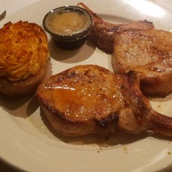 Papa Joe's Italian Restaurant - Porkchop dinner