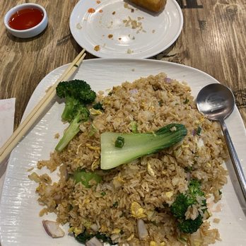 Fortune Dumpling House - It has 4 pieces of egg rolls to one order and more veggies before I took a pic of it. Yummy lunch!! - Dim Sum Near Me - Vacaville, California