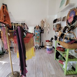 Gorge-us Artisan Gallery - Inside