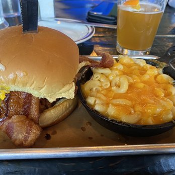 Earl's - Early Bird + Mac & Cheese - American Near Me - Winston-Salem, North Carolina