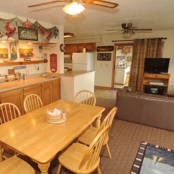 Dockside Accommodations - Unit A Dining Room and Living Area - Vacation Rentals Near Me - Sandusky, Ohio