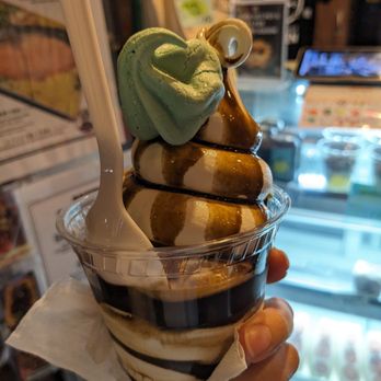 Baiten - Hojicha soft serve - Desserts Near Me - Seattle, Washington